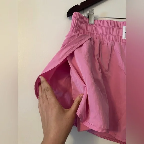 Offline By Aerie Pink Boxing Shorts Women’s Size XL - Picture 3 of 6